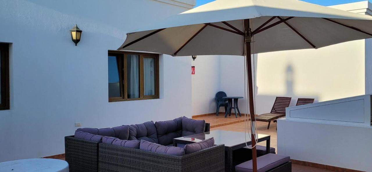 Apartamentos Flor Tres Калета де Себо Екстер'єр фото