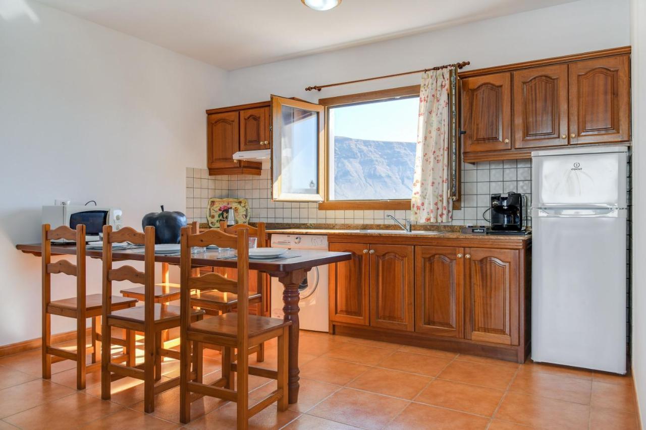 Apartamentos Flor Tres Калета де Себо Екстер'єр фото